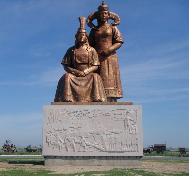 Genghis khan’s mother and wife